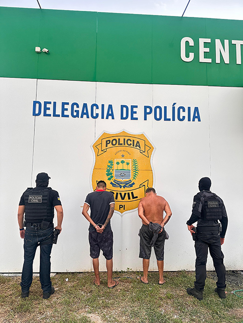 Dupla é presa por tráfico nas mesmas casas pela segunda vez