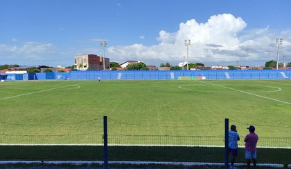 Estádio Pedro Alelaf, em Parnaíba (Foto: Felipe Cruz) Estádio Pedro Alelaf, em Parnaíba (Foto: Felipe Cruz)