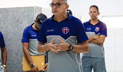 Flávio Araújo, técnico do Maranhão (Foto: Iury Oliveira / MAC)