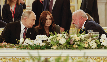 Lula participa de celebração do fim da 2ª Guerra ao lado de Putin em Moscou (Foto: Ricardo Stuckert/PR)