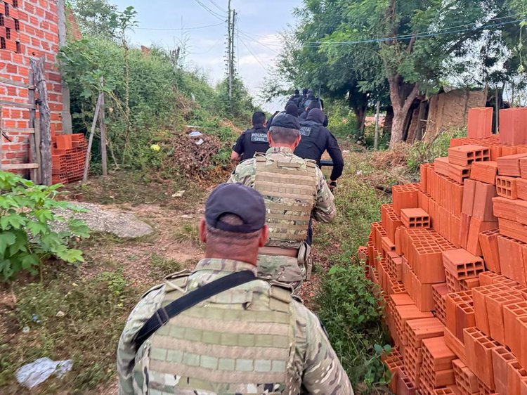 Mulheres suspeitas de integrar facção criminosa são alvo de operação em cidades do Piauí e Maranhão