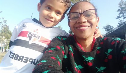 Otávio com a mãe Maria. (Foto: Arquivo Pessoal)