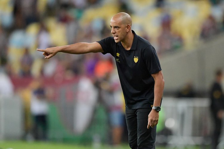 Pepa, técnico do Sport