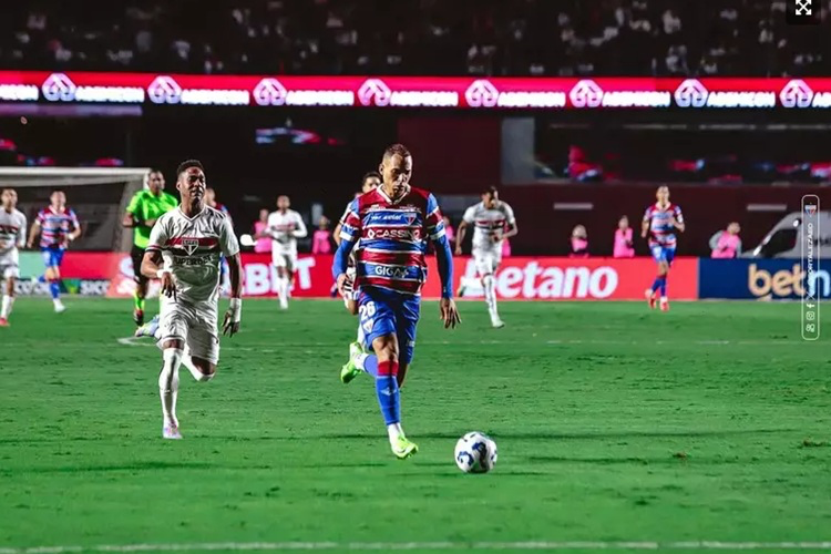 São Paulo pressiona, mas para em João Ricardo e segue empatando no Brasileirão