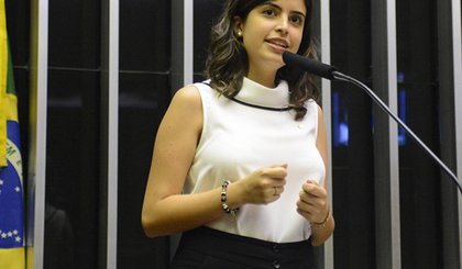 Tabata Amaral. (Foto: Reprodução/Câmara dos Deputados) Tabata Amaral. (Foto: Reprodução/Câmara dos Deputados)