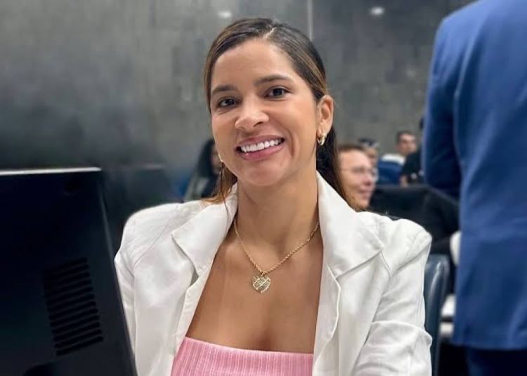 Tatiana Medeiros recebe alta e retorna ao estado-maior da PM