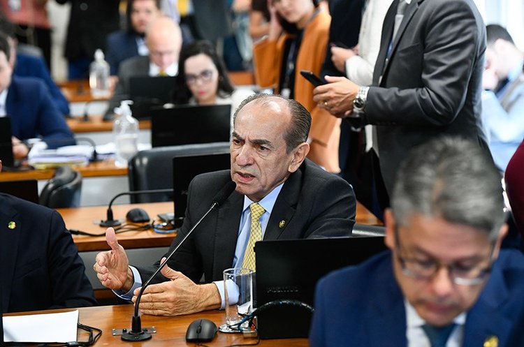 CCJ adia votação do Código Eleitoral; quarentena causa polêmica no Senado