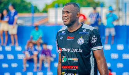 Jeferson, goleiro do Parnahyba (Foto: Walter Fontenele)