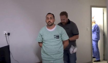 O anestesista Giovanni Quintella Bezerra, acusado de estupro durante um parto (Foto: Reprodução/ TV Globo) O anestesista Giovanni Quintella Bezerra, acusado de estupro durante um parto (Foto: Reprodução/ TV Globo)