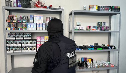 Operação desmantela maior depósito de vapes e prende 8 no Piauí (Foto: Reprodução / SSP-PI) Operação desmantela maior depósito de vapes e prende 8 no Piauí (Foto: Reprodução / SSP-PI)