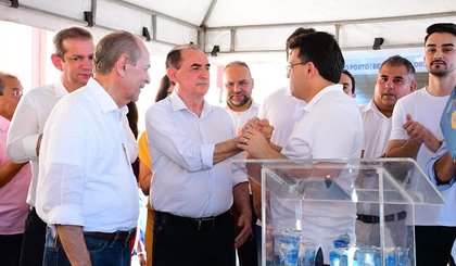 Prefeito Antônio Reis e governador Rafael Fonteles (Foto: Instagram Antônio Reis) Prefeito Antônio Reis e governador Rafael Fonteles (Foto: Instagram Antônio Reis)