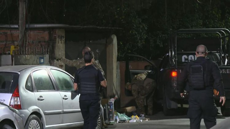 Quatro pessoas são presas em operação em 8 estados e no DF contra quadrilha que compartilhava imagens íntimas de menores em redes sociais