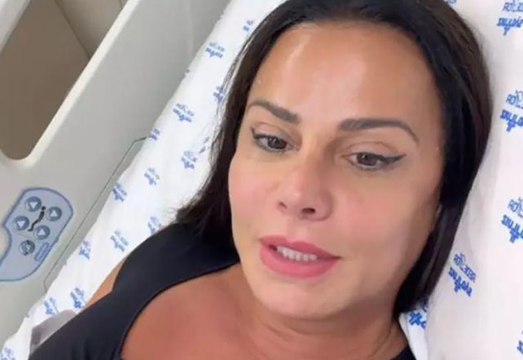 Viviane Araújo passa por 4ª cirurgia de hérnia e recebe apoio do marido.