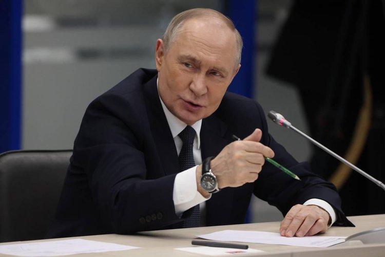 Vladimir Putin em Murmansk, Rússia, no dia 26 de março.Fotógrafo: Getty Images