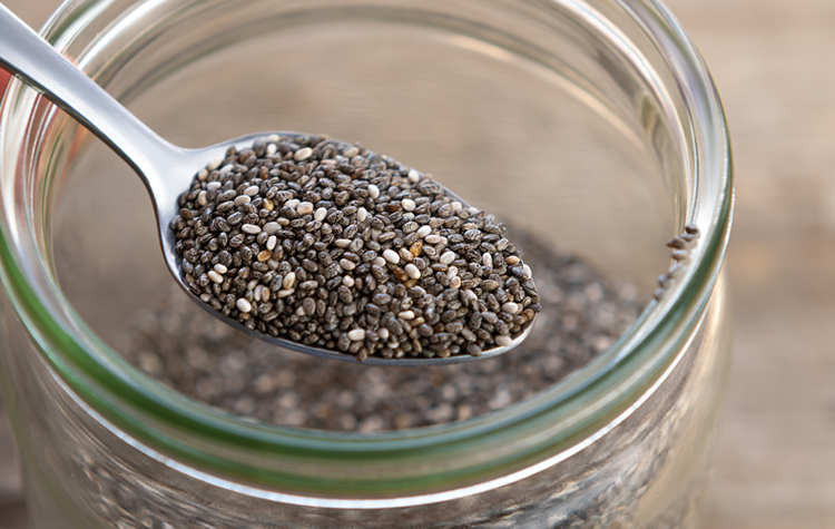 5 benefícios da chia: a sementinha poderosa que ajuda no emagrecimento e na saúde