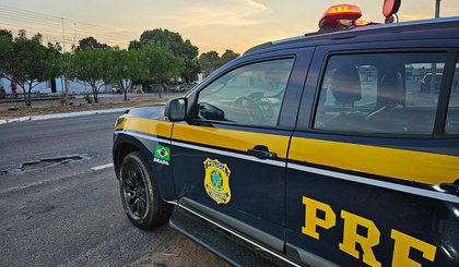 Adolescente morre após perder controle de moto e cair na BR-222. (Foto: Policia Rodoviária Federal)