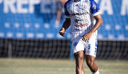 Bruno Miranda, zagueiro do Parnahyba. (Foto: Weslley Douglas)