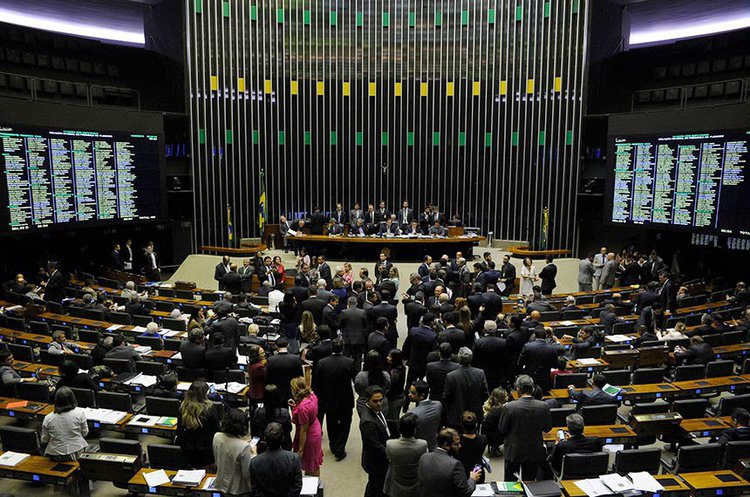 Câmara dos Deputados.