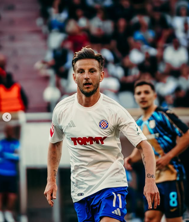 Ivan Rakitic anuncia aposentadoria do futebol.