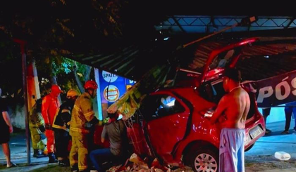 Motociclista fica ferido após colisão em cruzamento sinalizado na zona Leste de Teresina (Foto: Reprodução/redes sociais) Motociclista fica ferido após colisão em cruzamento sinalizado na zona Leste de Teresina (Foto: Reprodução/redes sociais)