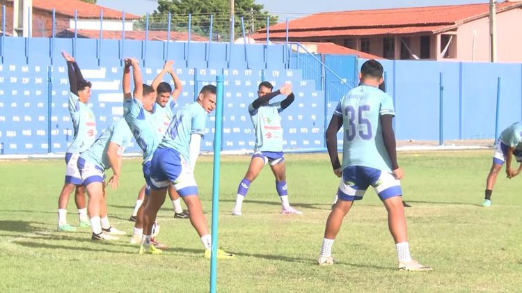 Parnahyba faz programação de treinos antes de jogo contra o Altos.