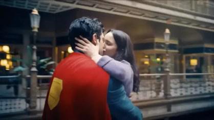 Superman e Lois Lane (Foto: Youtube/ Warner Bros. Pictures) Superman e Lois Lane (Foto: Youtube/ Warner Bros. Pictures)