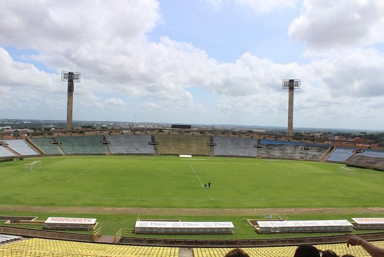 Albertão celebra 52 anos com investimentos de R$15 milhões em revitalização.