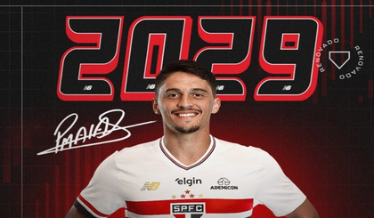 Camisa 29 renova contrato e celebra conquistas pelo São Paulo (Foto: SPFC) Camisa 29 renova contrato e celebra conquistas pelo São Paulo (Foto: SPFC)