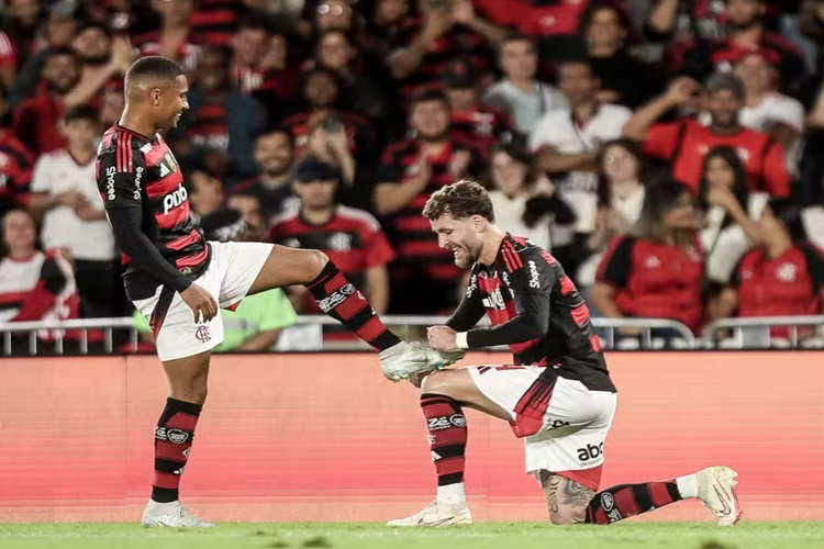 Flamengo vence o Mirassol no Maracanã e mantém liderança isolada do Brasileirão