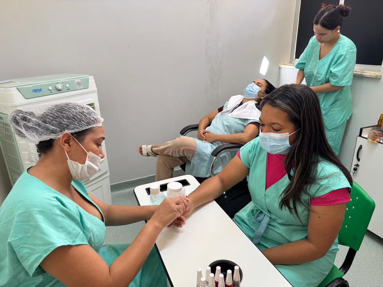 Hospital Infantil abre salão colaborativo voltado às mães de crianças internadas.