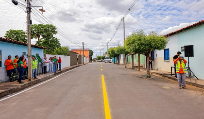 Investimentos em pavimentação chegam a quase R$ 1 bi no Piauí (Foto: Ascom) Investimentos em pavimentação chegam a quase R$ 1 bi no Piauí (Foto: Ascom)