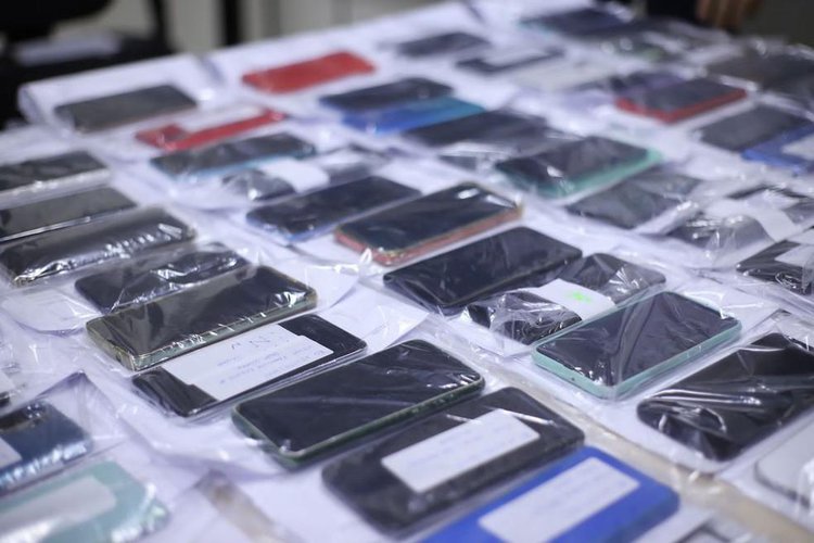 Mais de 160 celulares serão devolvidos nesta segunda-feira (1o).