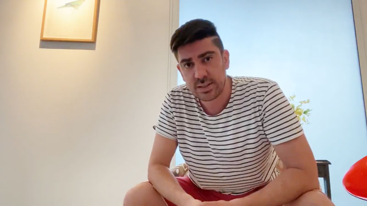 Marcelo Adnet revela abuso sexual sofrido na infância em entrevista a podcast