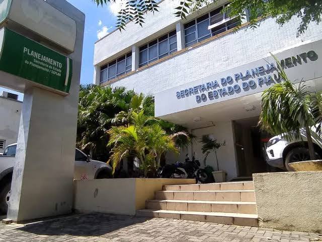 Nomeados aprovados no concurso da Seplan-PI têm 30 dias para tomar posse