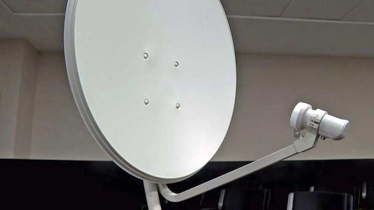 Nova antena parabólica digital: troca necessária para evitar interferências