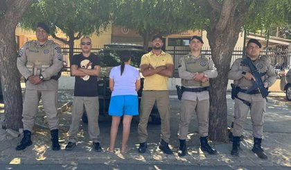 Polícia prende suspeita de matar mulher após discussão em bar. (Foto: Divulgação/PCPI) Polícia prende suspeita de matar mulher após discussão em bar. (Foto: Divulgação/PCPI)