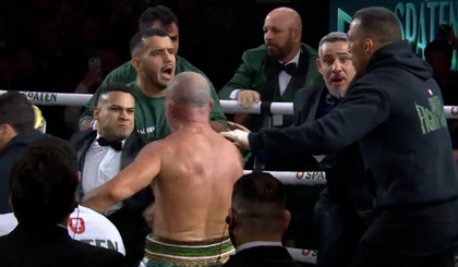 Briga generalizada em luta de boxe leva à suspensão de atletas renomados. (Foto: Reprodução de vídeo) Briga generalizada em luta de boxe leva à suspensão de atletas renomados. (Foto: Reprodução de vídeo)