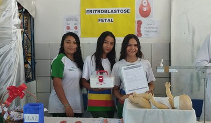 Estudantes de Picos simulam clínica em aula de Biologia e aprofundam conhecimento sobre doenças genéticas (Foto: Ceti Vidal Freitas)