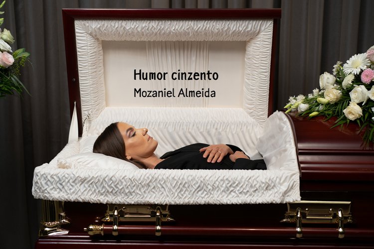 Humor cinzento