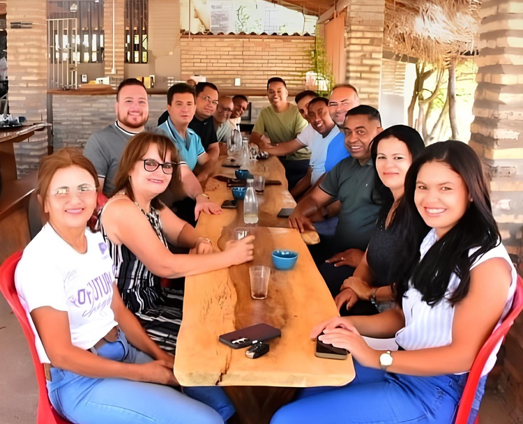 Joel Rodrigues articula unidade e renovação do PP em café da manhã estratégico em Floriano