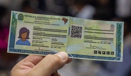 Nova Carteira de Identidade Nacional. (Foto: Reprodução/EBC) Nova Carteira de Identidade Nacional. (Foto: Reprodução/EBC)