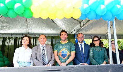 Parlamentares locais participam de desfile e solenidades da Independência (Foto: Instagram Marden Menezes) Parlamentares locais participam de desfile e solenidades da Independência (Foto: Instagram Marden Menezes)