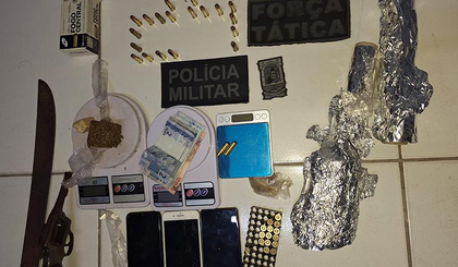 Quatro são presos em Luís Correia após troca de tiros com a Polícia Militar (Foto: divulgação PM-PI) Quatro são presos em Luís Correia após troca de tiros com a Polícia Militar (Foto: divulgação PM-PI)