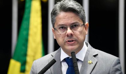 Relator da PEC da Blindagem prepara parecer pela rejeição na CCJ do Senado (Foto: Reprodução) Relator da PEC da Blindagem prepara parecer pela rejeição na CCJ do Senado (Foto: Reprodução)