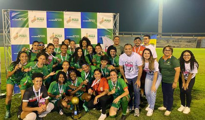Skill Red conquista Copa Rainha de futebol feminino no Estádio Albertão. (Foto: Divulgação/Governo do Piauí) Skill Red conquista Copa Rainha de futebol feminino no Estádio Albertão. (Foto: Divulgação/Governo do Piauí)