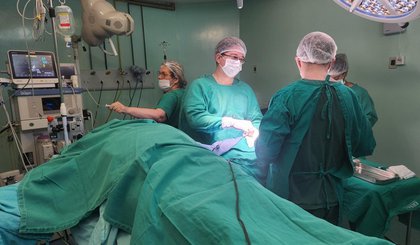 Concurso oferece vagas médicas na EBSERH com salário de R$ 11,4 mil (Foto: Ascom / HU-UFPI) Concurso oferece vagas médicas na EBSERH com salário de R$ 11,4 mil (Foto: Ascom / HU-UFPI)