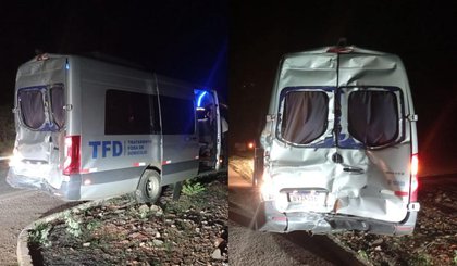 Acidente entre van e caminhão deixa feridos na BR-407. (Foto: Reprodução/Redes Sociais)