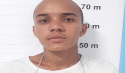 Alto Longá: Suspeito de tráfico e homicídio é morto em confronto com o DECAP (Foto: Reprodução) Alto Longá: Suspeito de tráfico e homicídio é morto em confronto com o DECAP (Foto: Reprodução)