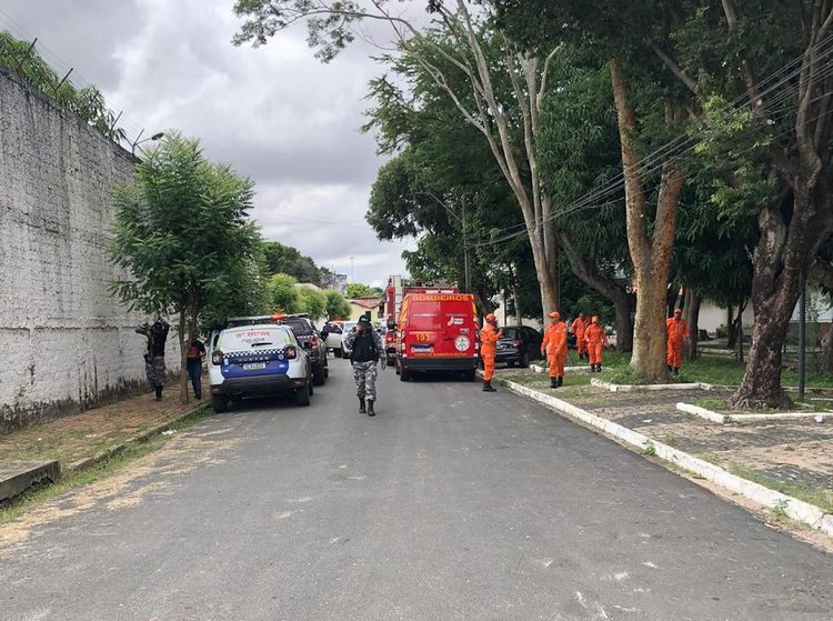Três internos fogem de centro em Teresina durante atividades poliesportivas.