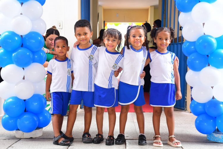 Aula Inaugural marca início do Ano Letivo na rede municipal de ensino de Floriano.